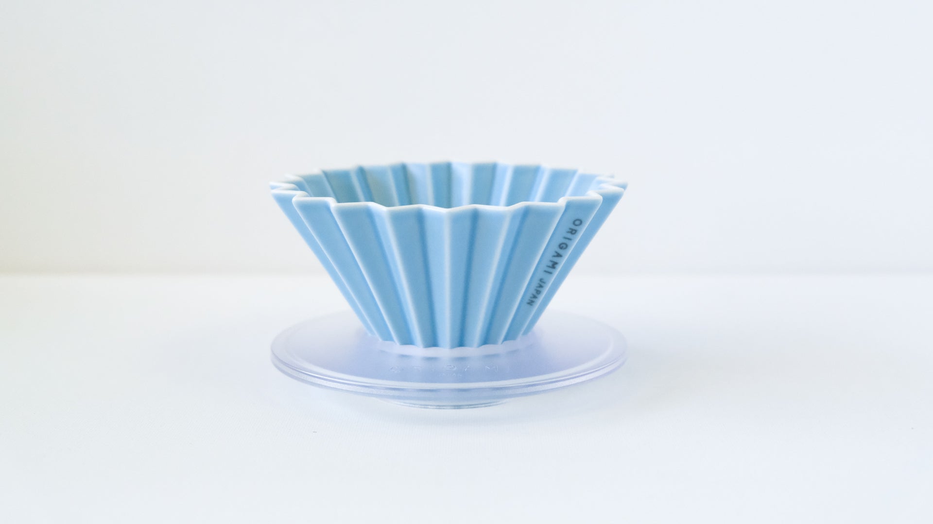 ORIGAMI Brewing Bundle - Small Dripper + Filters + AS Resin Holder
