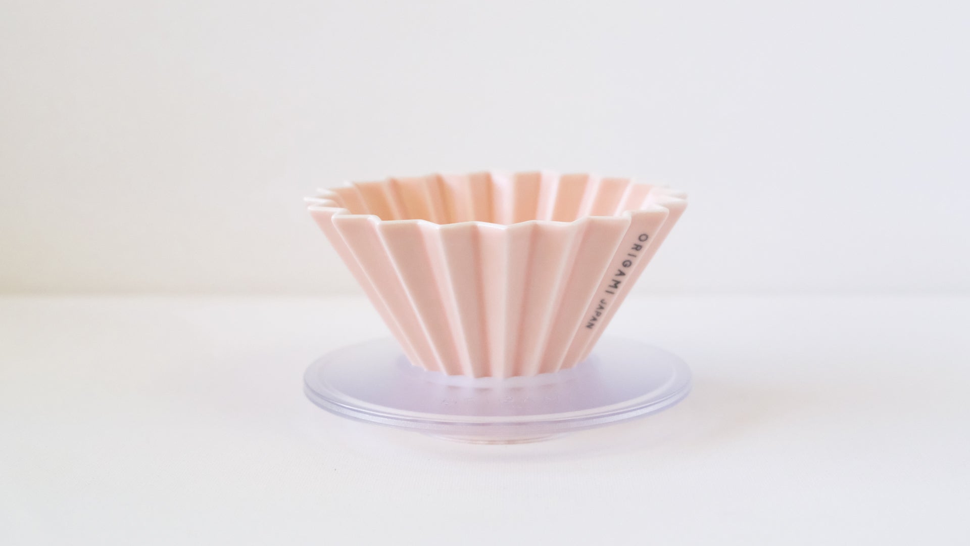 ORIGAMI Brewing Bundle - Small Dripper + Filters + AS Resin Holder