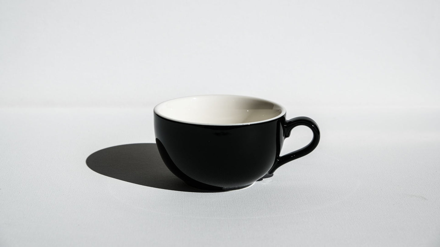 Slow Pour Supply ORIGAMI Latte Cups and Saucers (8 oz)